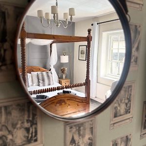 Quadruple Room Bath